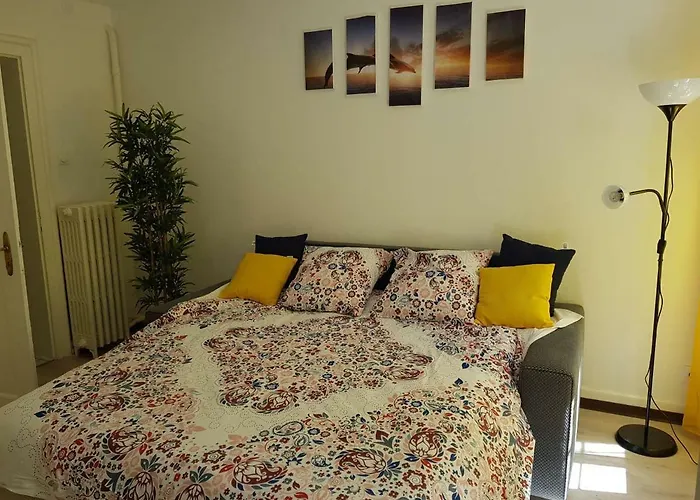 L'orangerie Apartment