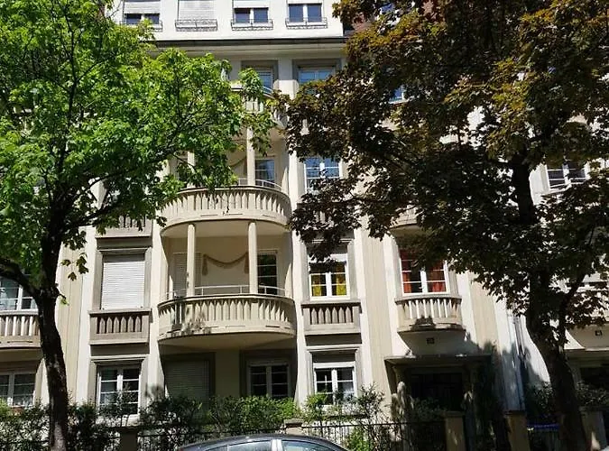 L'orangerie Apartment